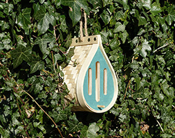 Dewdrop butterfly & insect hotel Dewdrop butterfly & insect hotel